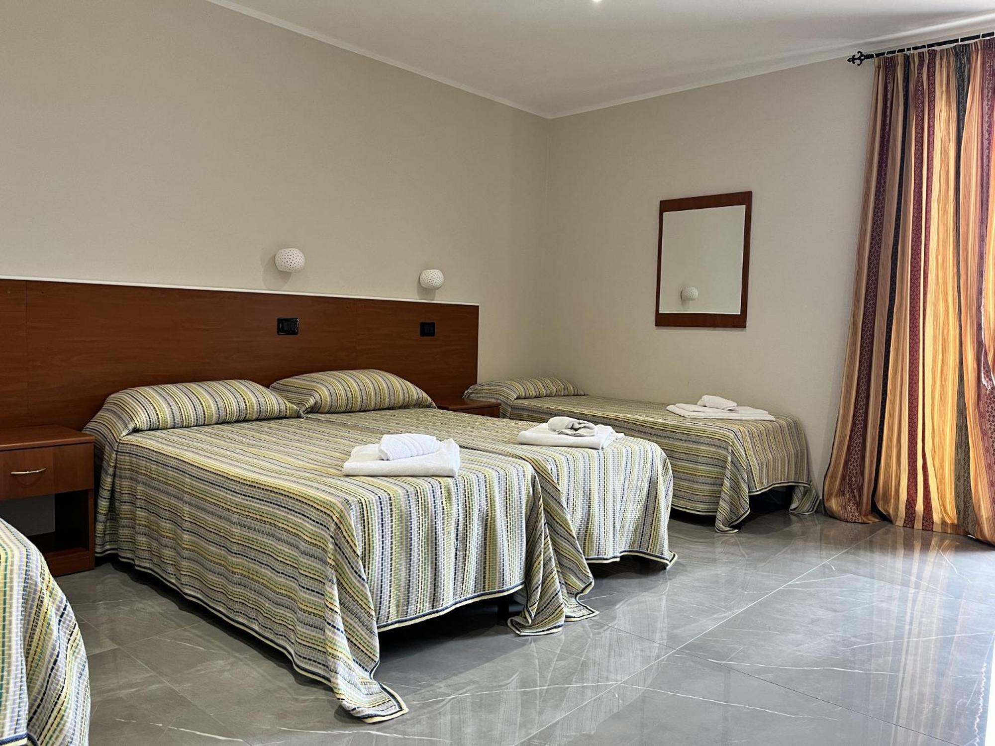 Park Hotel Casa Francesi Room photo